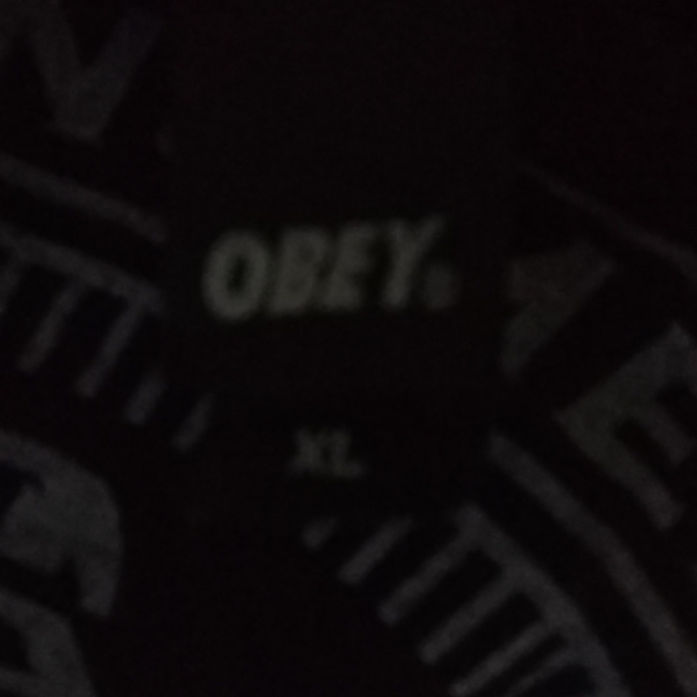 Brand new men's Obey t-shirt XL - Picture 2 of 2
